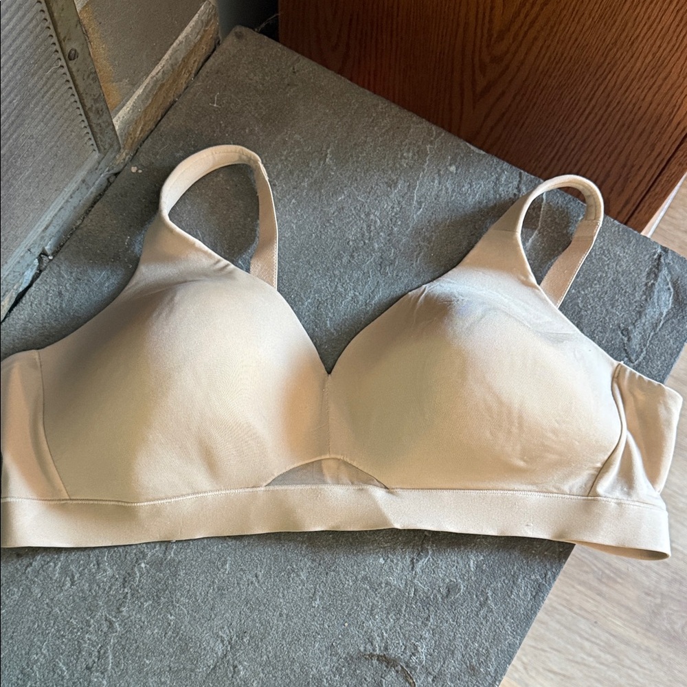 Cacique Light Beige Seamless Bra